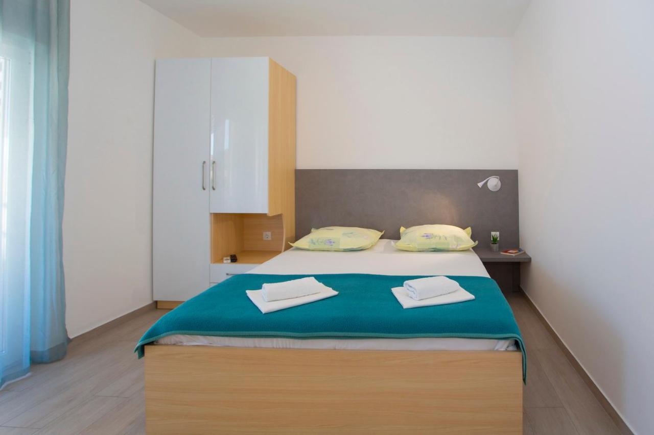 Apartments Loncar Tučepi Exterior foto
